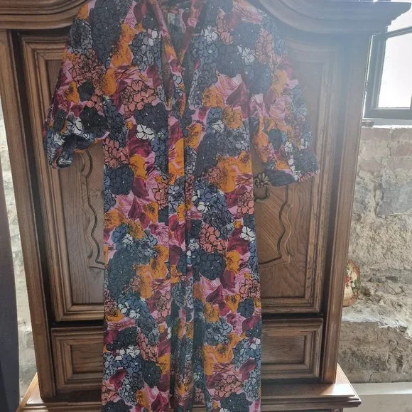 DRESS - Picture 4 of 4